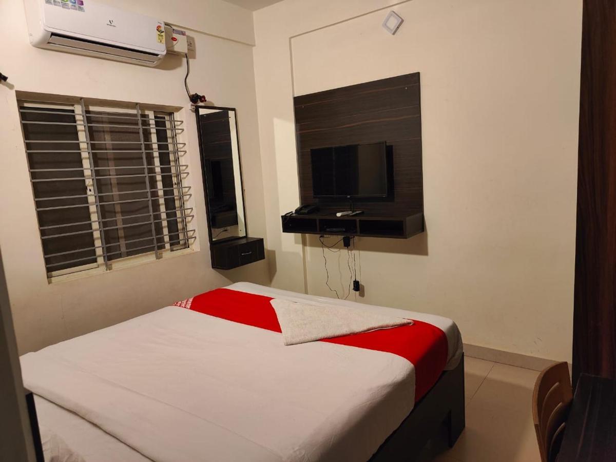 Pristine Inn Manyata Bangalore Buitenkant foto